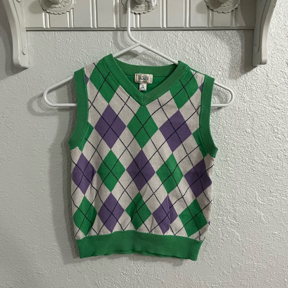 Sweater vest
